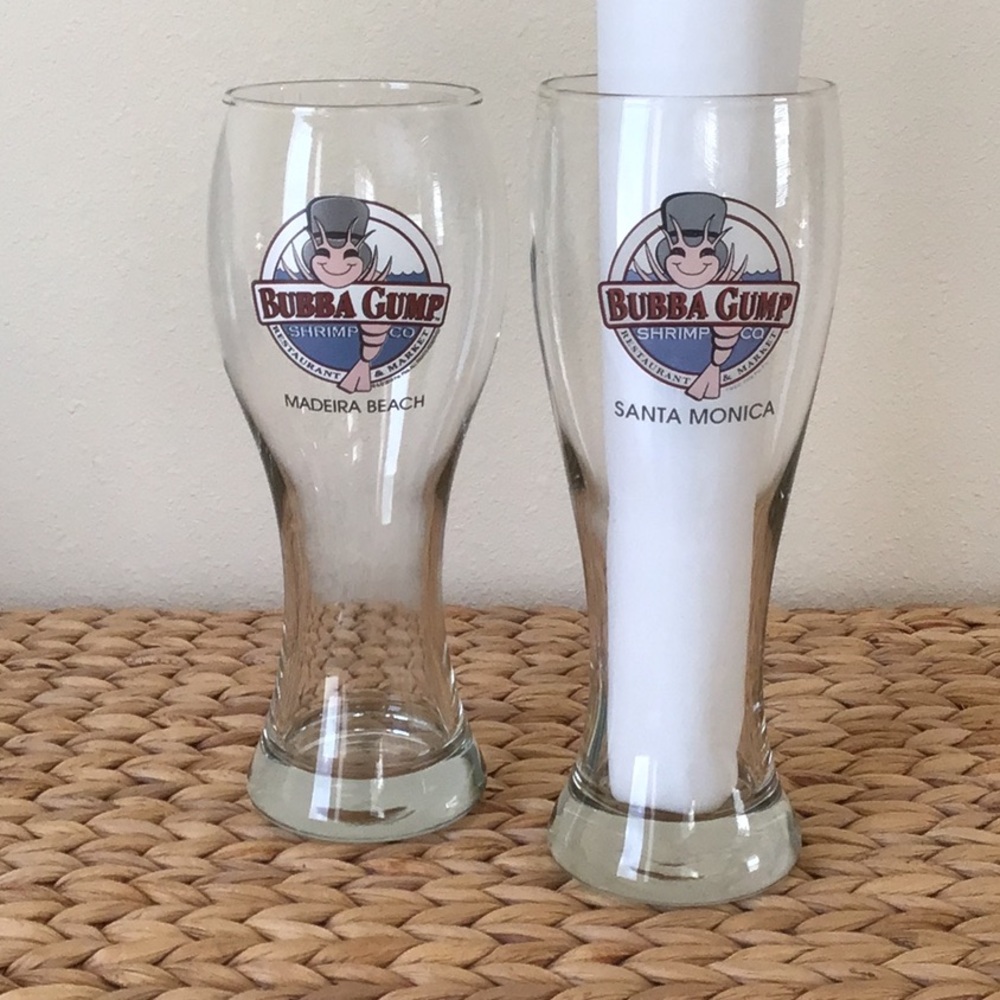 Set of 2 Bubba Gump Shrimp Co. Glasses, Santa Monica (CA) & Madeira Beach (FL) - Picture 2 of 8